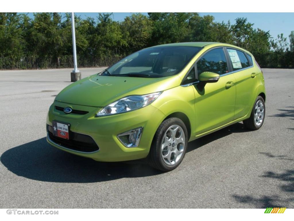2011 Fiesta SES Hatchback - Lime Squeeze Metallic / Cashmere/Charcoal Black Leather photo #8