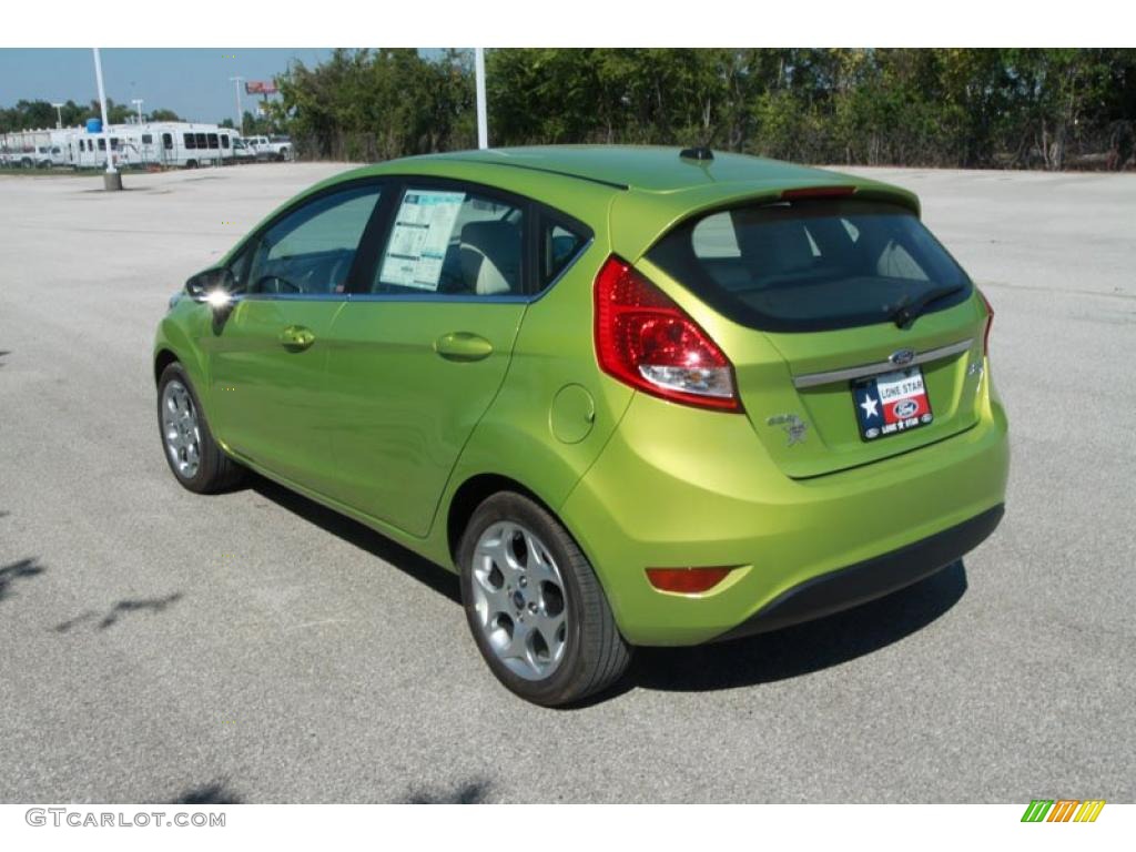 2011 Fiesta SES Hatchback - Lime Squeeze Metallic / Cashmere/Charcoal Black Leather photo #12