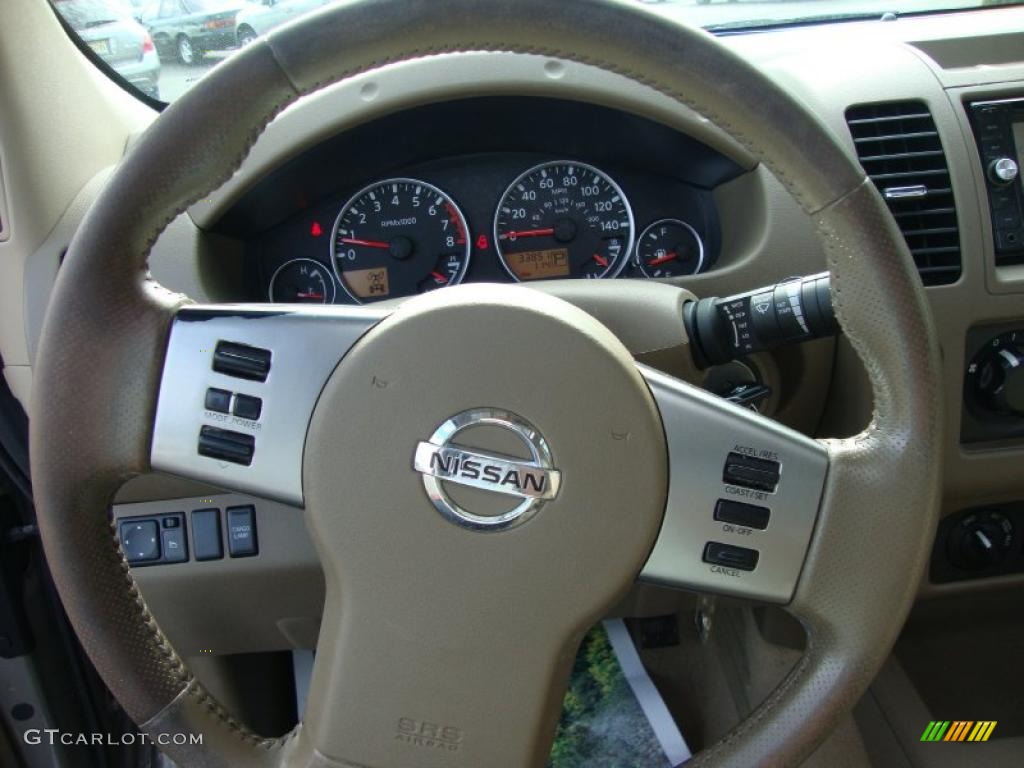 2007 Frontier LE Crew Cab 4x4 - Desert Stone / Desert photo #17