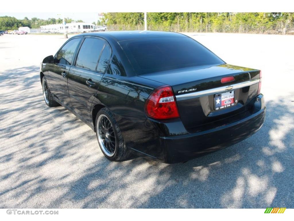 2005 Malibu Sedan - Black / Gray photo #15