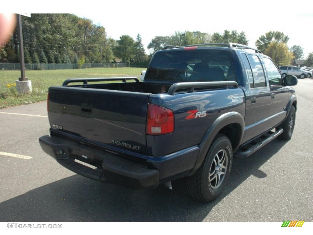 2003 S10 LS ZR5 Crew Cab 4x4 - Indigo Blue Metallic / Graphite photo #6