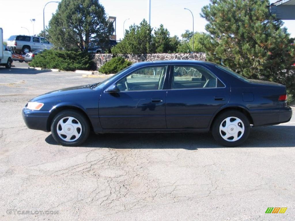 1997 Camry LE V6 - Blue Velvet Pearl / Beige photo #2