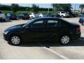 Black - Jetta SE Sedan Photo No. 4