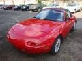 1992 Classic Red Mazda MX-5 Miata Roadster  photo #11