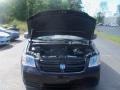 2010 Dark Cordovan Pearlcoat Dodge Grand Caravan SE  photo #12