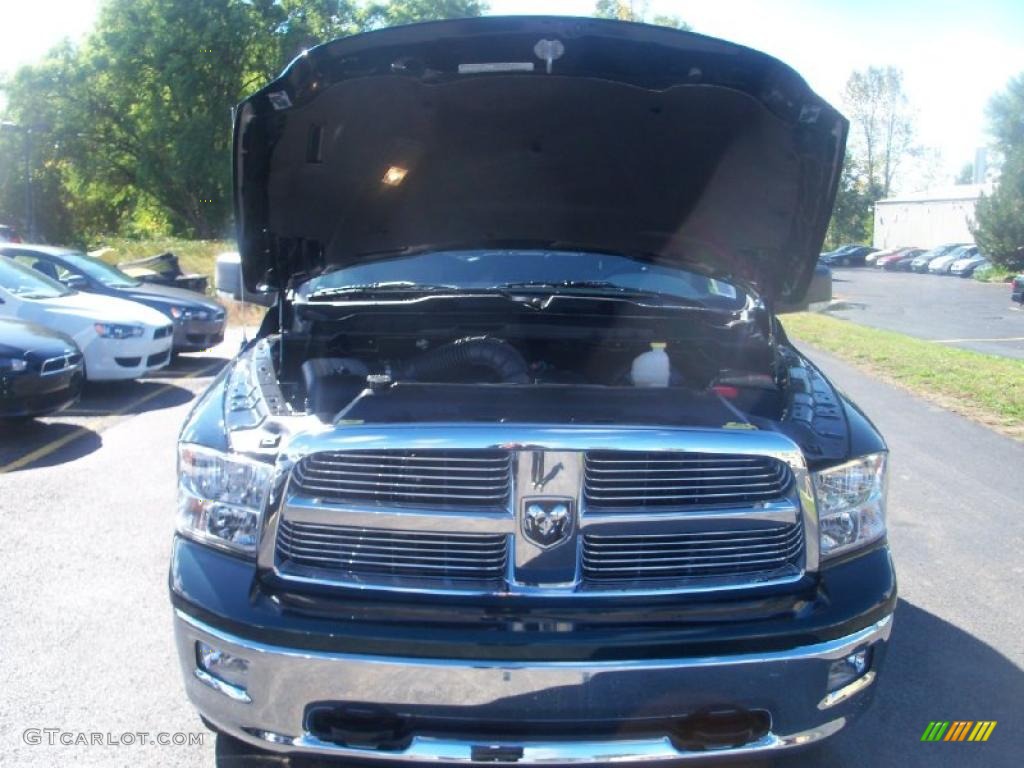 2011 Ram 1500 Big Horn Quad Cab 4x4 - Hunter Green Pearl / Dark Slate Gray/Medium Graystone photo #13