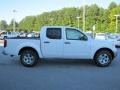 2011 Avalanche White Nissan Frontier SV Crew Cab  photo #6