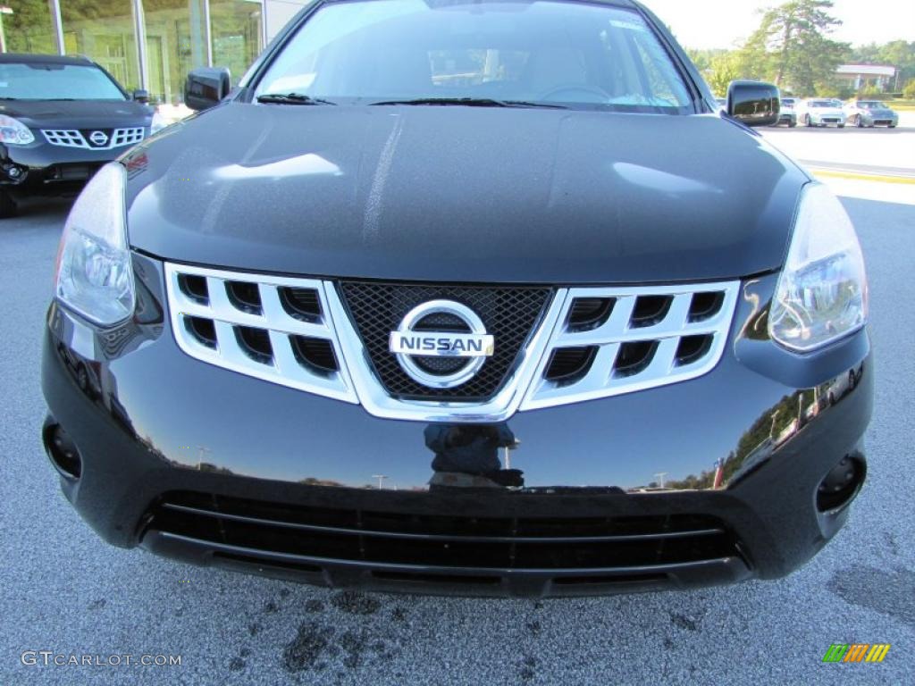 2011 Rogue SV - Wicked Black / Gray photo #8