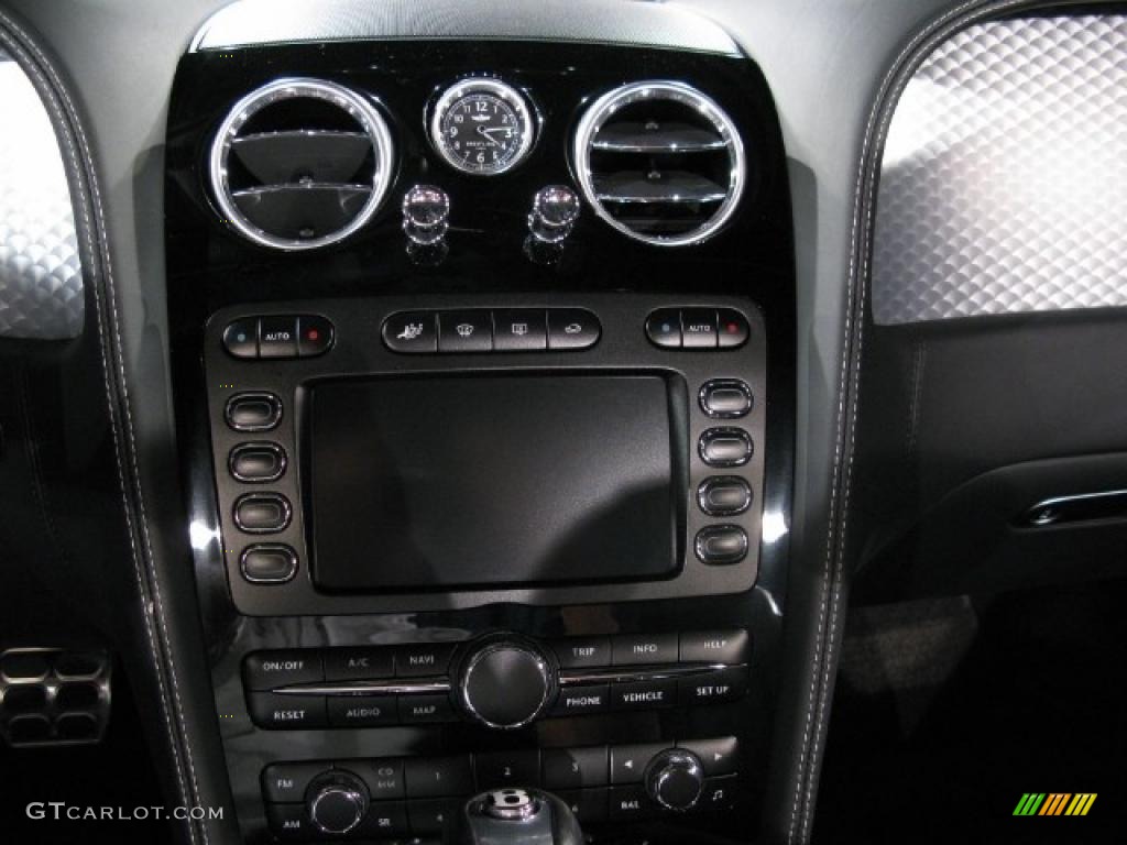 2009 Bentley Continental GTC Standard Continental GTC Model Controls Photos