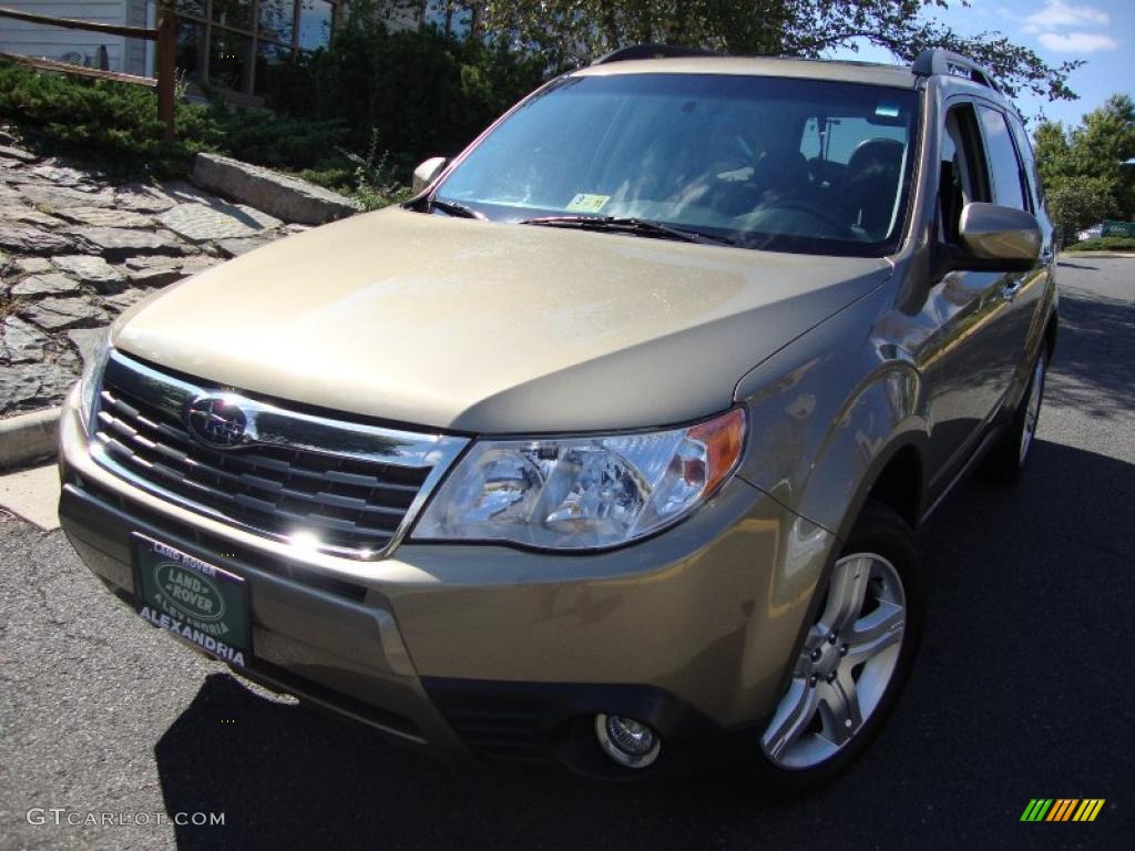 2009 Forester 2.5 X Limited - Topaz Gold Metallic / Black photo #1