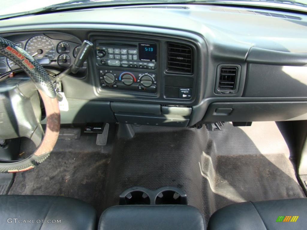 2001 Silverado 1500 Regular Cab - Summit White / Graphite photo #13