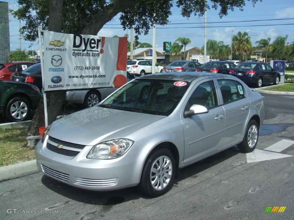 2010 Cobalt LT Sedan - Silver Ice Metallic / Ebony photo #1