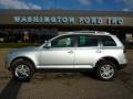 Reflex Silver Metallic - Touareg 2 VR6 Photo No. 1
