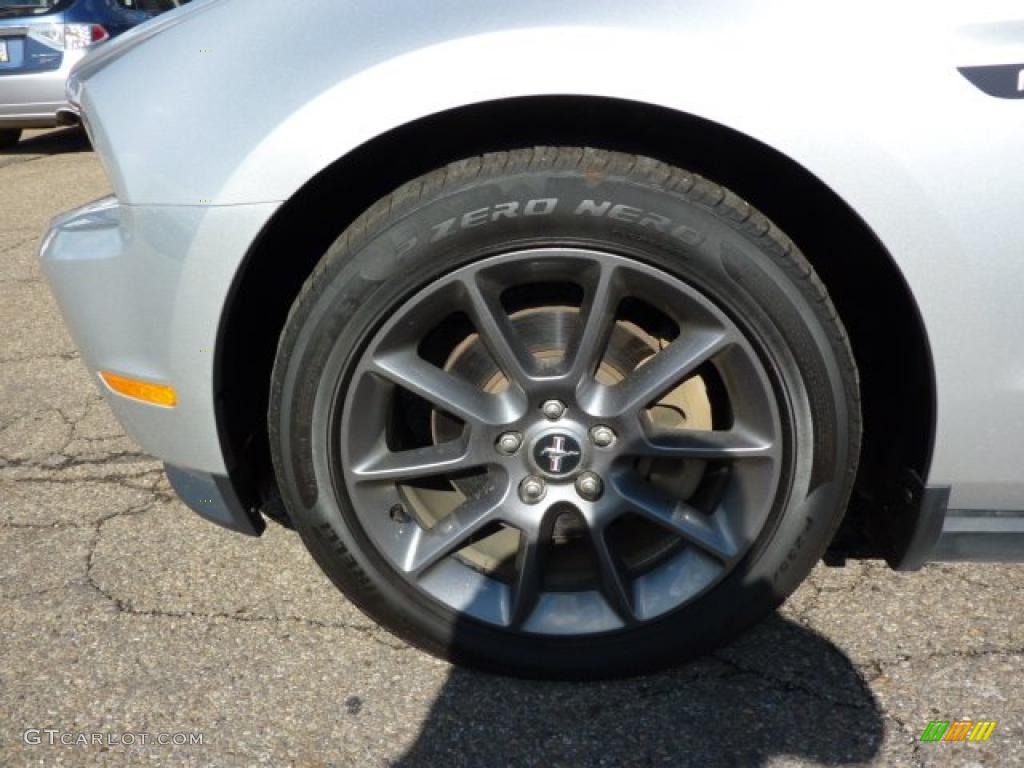 2011 Mustang V6 Mustang Club of America Edition Coupe - Ingot Silver Metallic / Charcoal Black photo #9