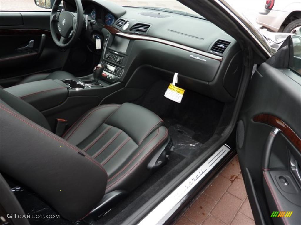 Nero Interior 2010 Maserati GranTurismo Standard GranTurismo Model Photo #37448334