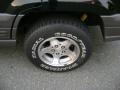 1998 Jeep Grand Cherokee Laredo 4x4 Wheel and Tire Photo