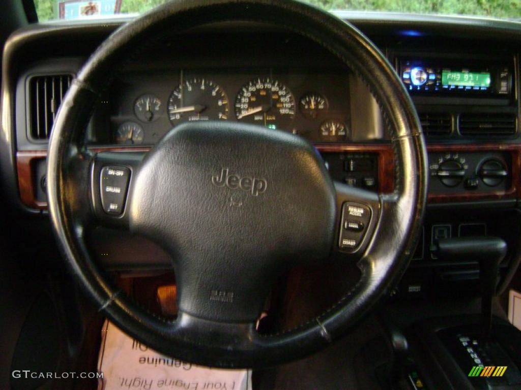 1998 Grand Cherokee Laredo 4x4 - Black / Gray photo #18