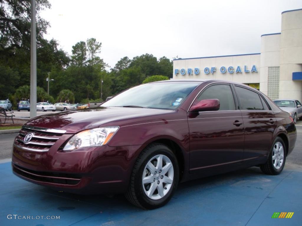 2007 Avalon XL - Cassis Red Pearl / Ivory photo #1