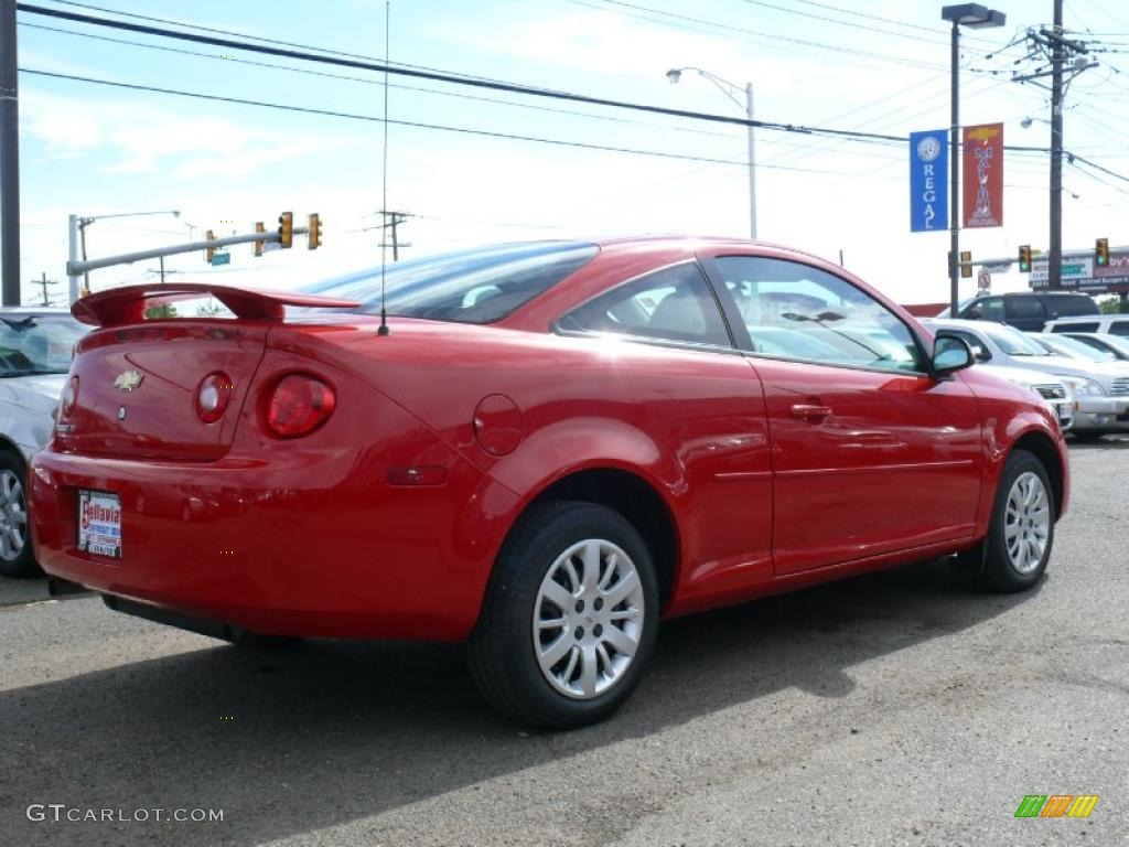 2010 Cobalt LT Coupe - Victory Red / Gray photo #4