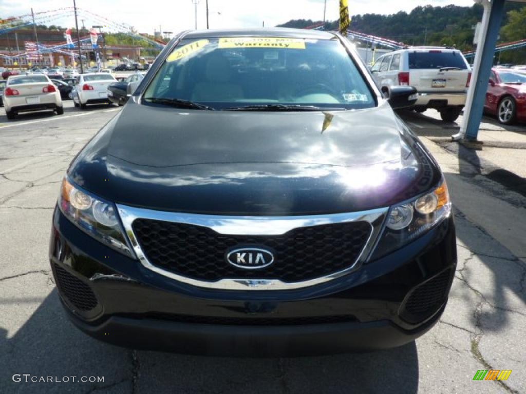 2011 Sorento LX AWD - Ebony Black / Beige photo #4