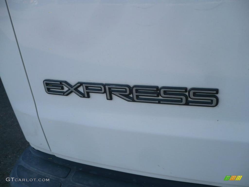 2001 Express 3500 LS Extended Heavy Duty Passenger Van - White / Dark Pewter photo #11