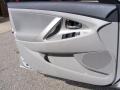 Classic Silver Metallic - Camry SE Photo No. 24