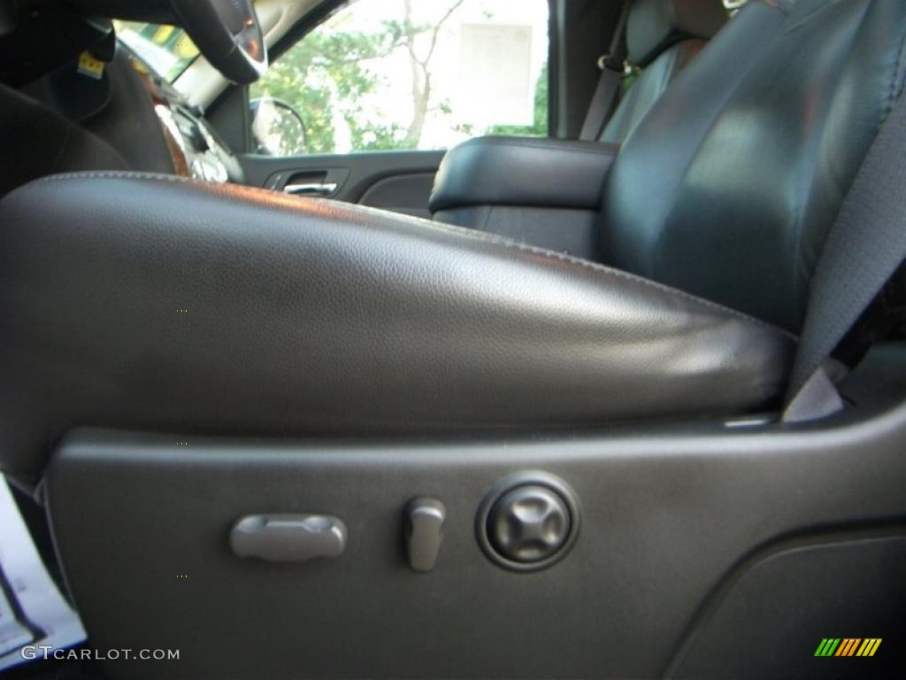 2007 Silverado 1500 LTZ Extended Cab 4x4 - Black / Ebony Black photo #15