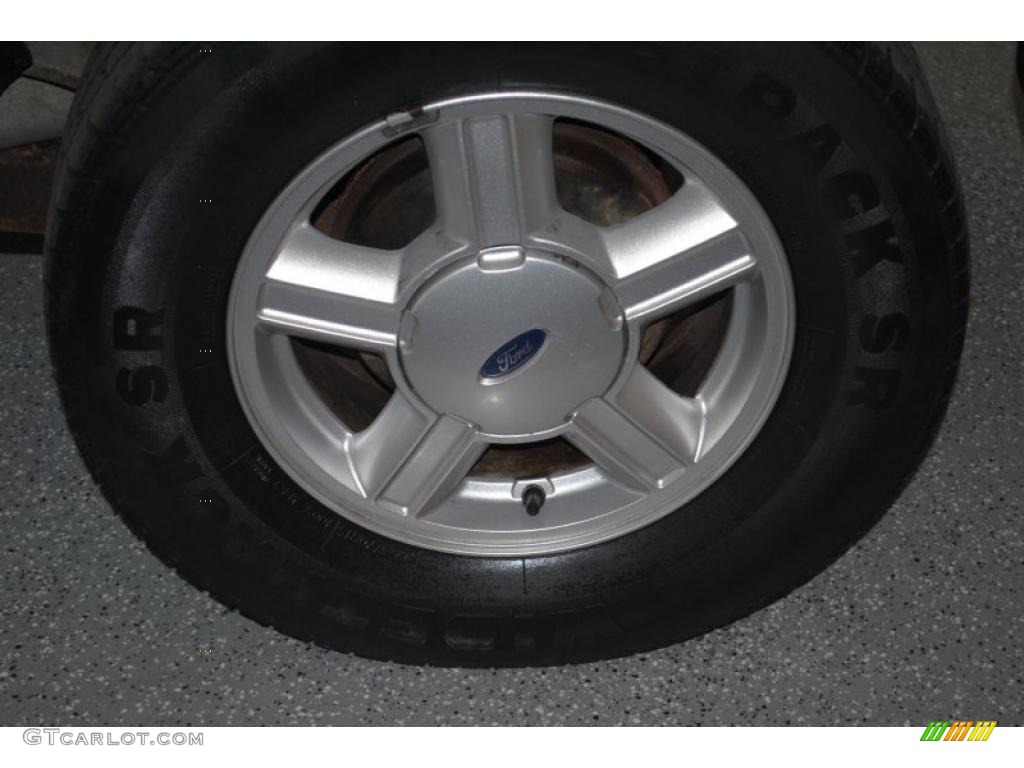 2004 Ford Escape XLS V6 Wheel Photo #37465825
