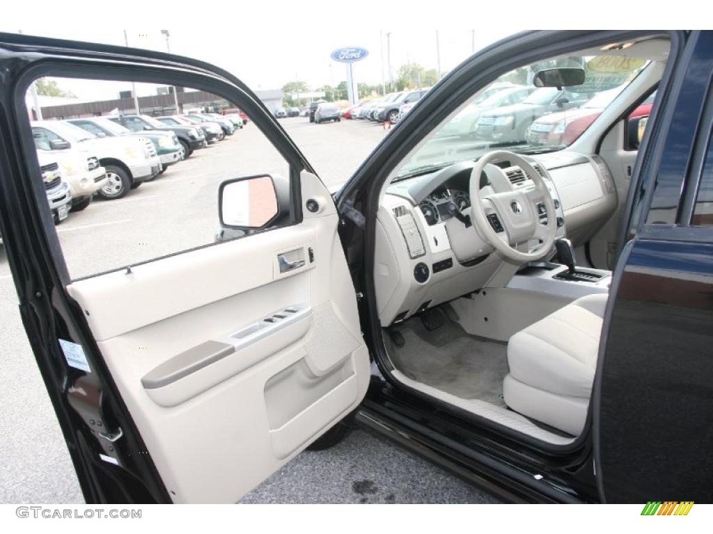 2008 Mariner I4 4WD - Black / Stone photo #12