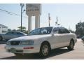 Super White - Avalon XLS Photo No. 2