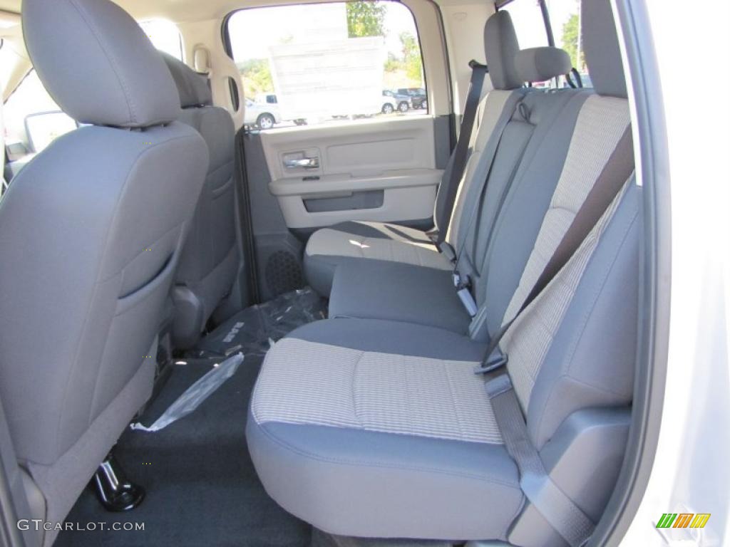 2011 Ram 1500 SLT Crew Cab - Bright Silver Metallic / Dark Slate Gray/Medium Graystone photo #8