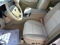 2010 White Suede Ford Explorer XLT  photo #19
