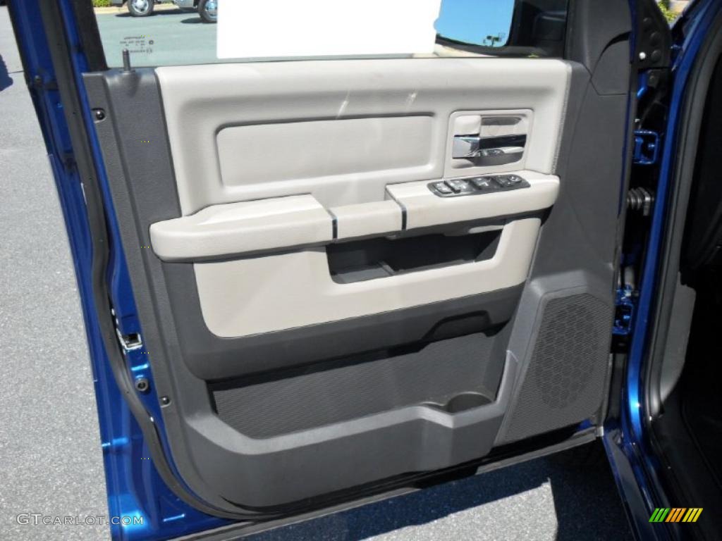 2011 Ram 1500 SLT Quad Cab - Deep Water Blue Pearl / Dark Slate Gray/Medium Graystone photo #8