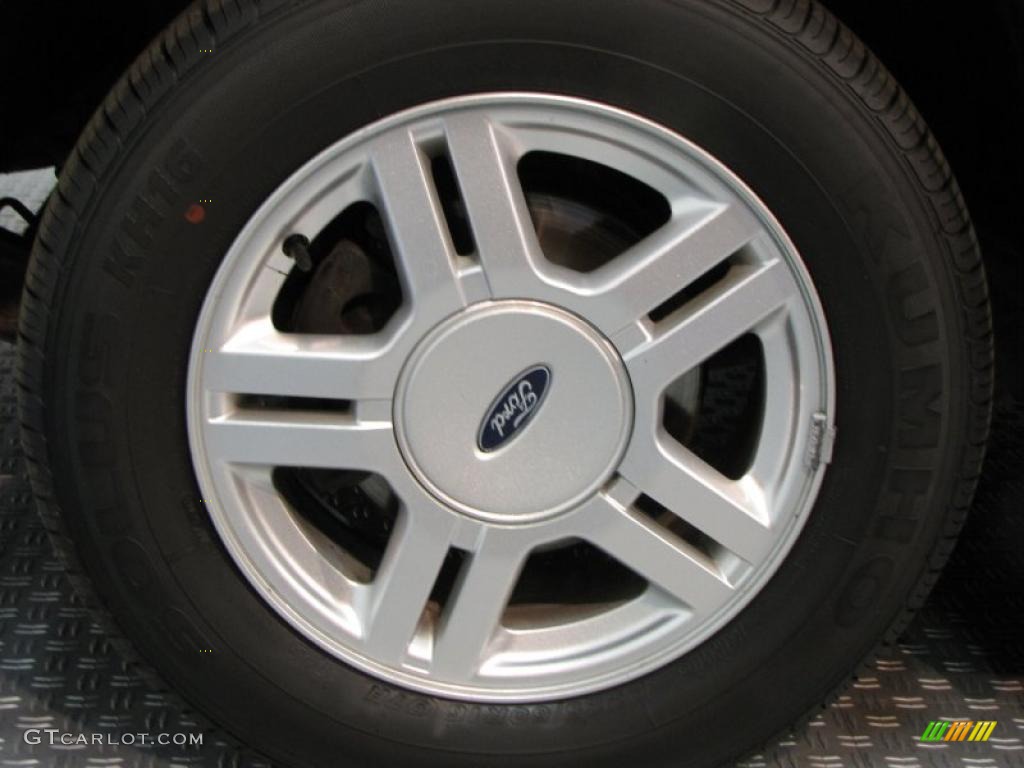 2003 Ford Windstar SE Wheel Photo #37481897