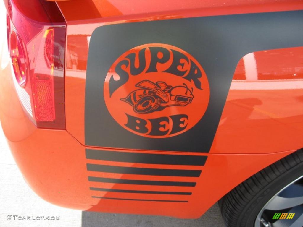 2009 Dodge Charger SRT-8 Super Bee Marks and Logos Photo #37482305