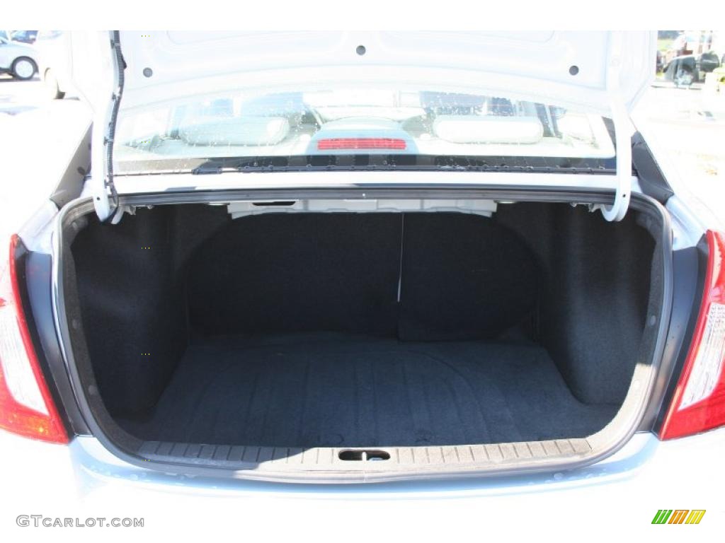 2009 Accent GLS 4 Door - Platinum Silver / Gray photo #8