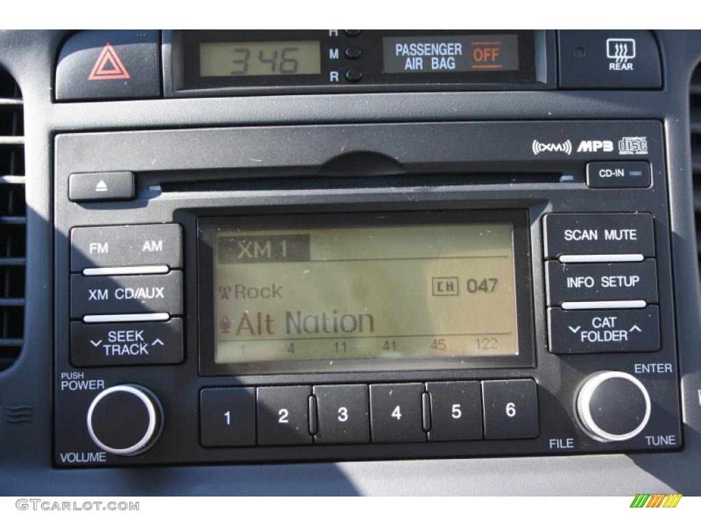 2009 Accent GLS 4 Door - Platinum Silver / Gray photo #20