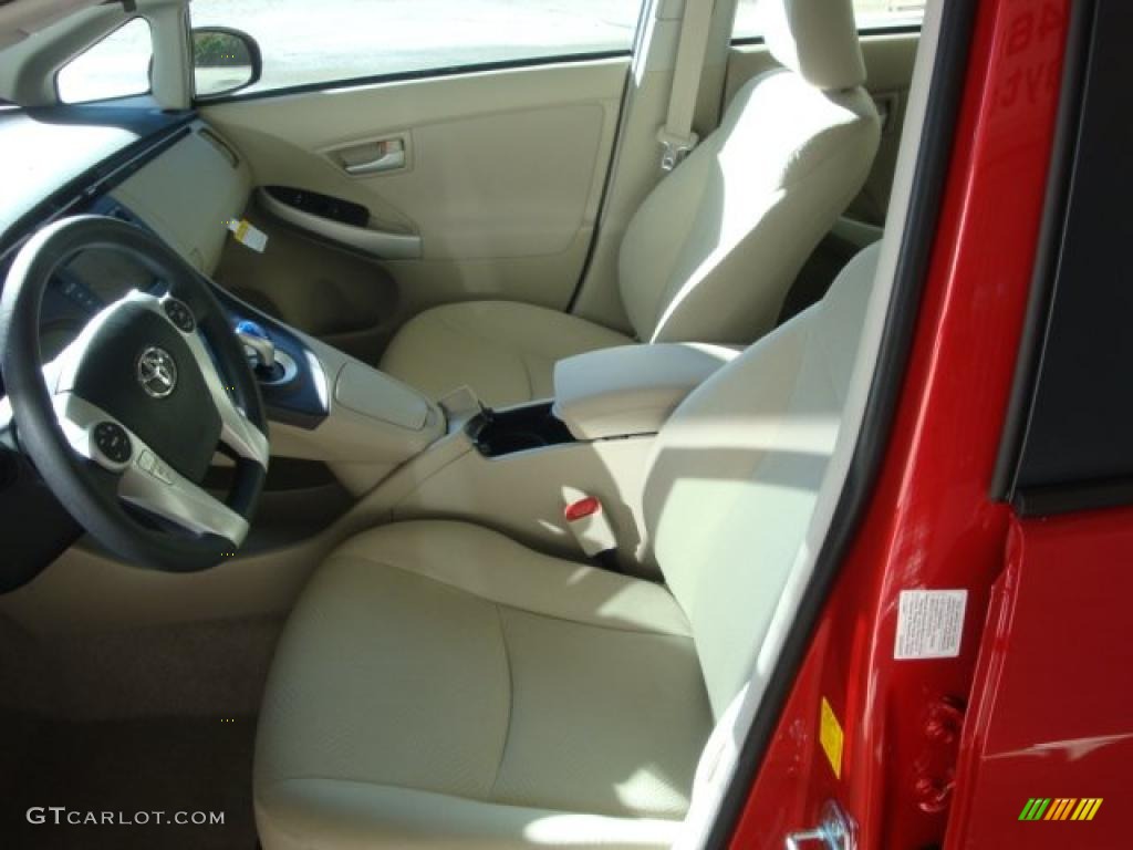 2010 Prius Hybrid III - Barcelona Red Metallic / Bisque photo #8