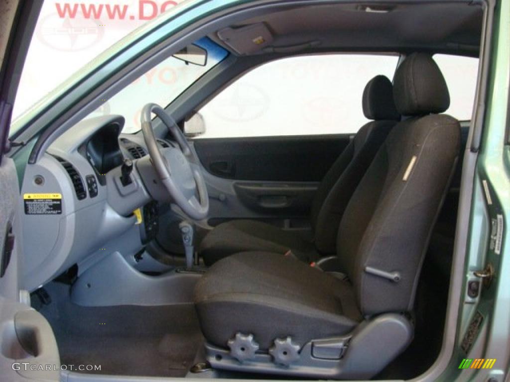 2003 Accent GT Coupe - Quartz Green Metallic / Gray photo #16