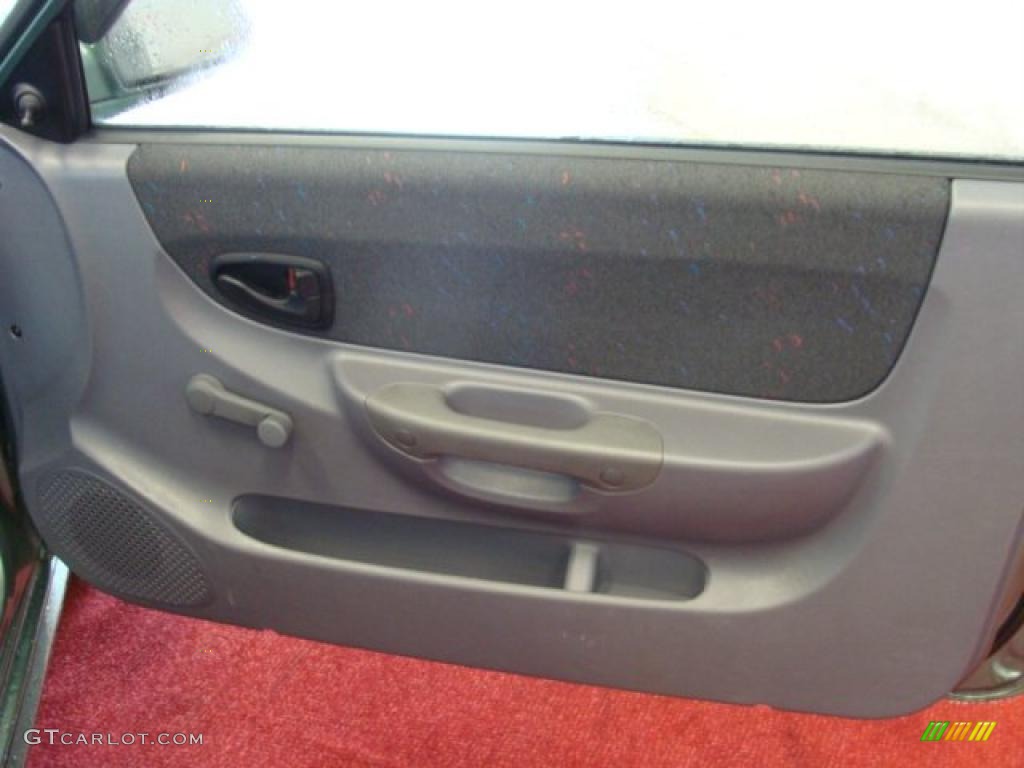 2003 Accent GT Coupe - Quartz Green Metallic / Gray photo #26