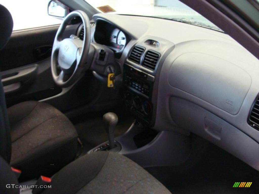 2003 Accent GT Coupe - Quartz Green Metallic / Gray photo #27