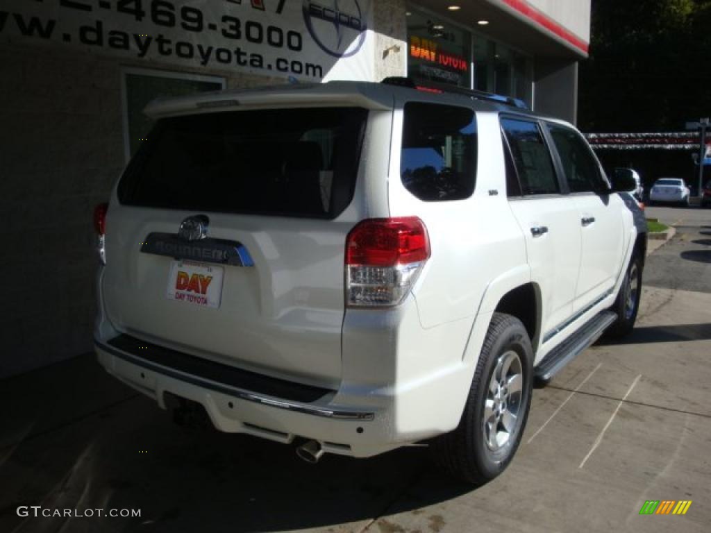 2011 4Runner SR5 4x4 - Blizzard White Pearl / Graphite photo #2