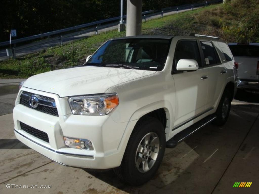 2011 4Runner SR5 4x4 - Blizzard White Pearl / Graphite photo #4