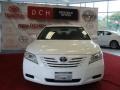 Super White - Camry CE Photo No. 4