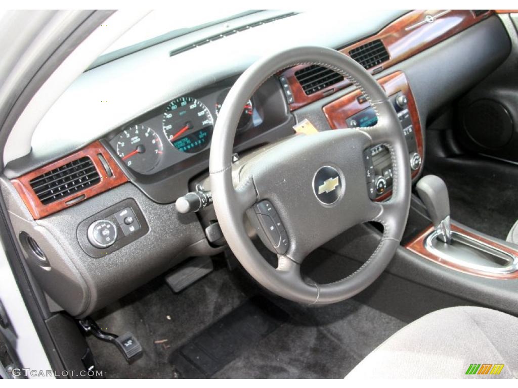 2010 Impala LT - Silver Ice Metallic / Gray photo #11