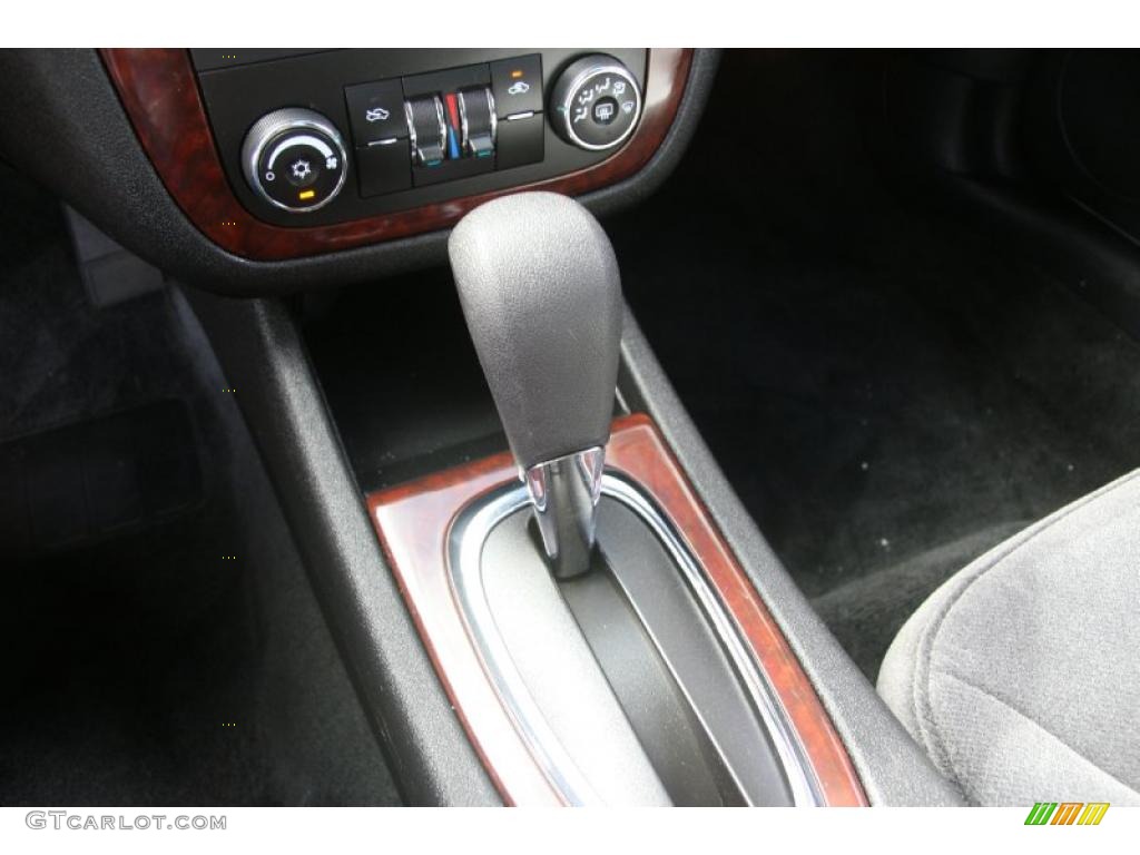 2010 Impala LT - Silver Ice Metallic / Gray photo #23