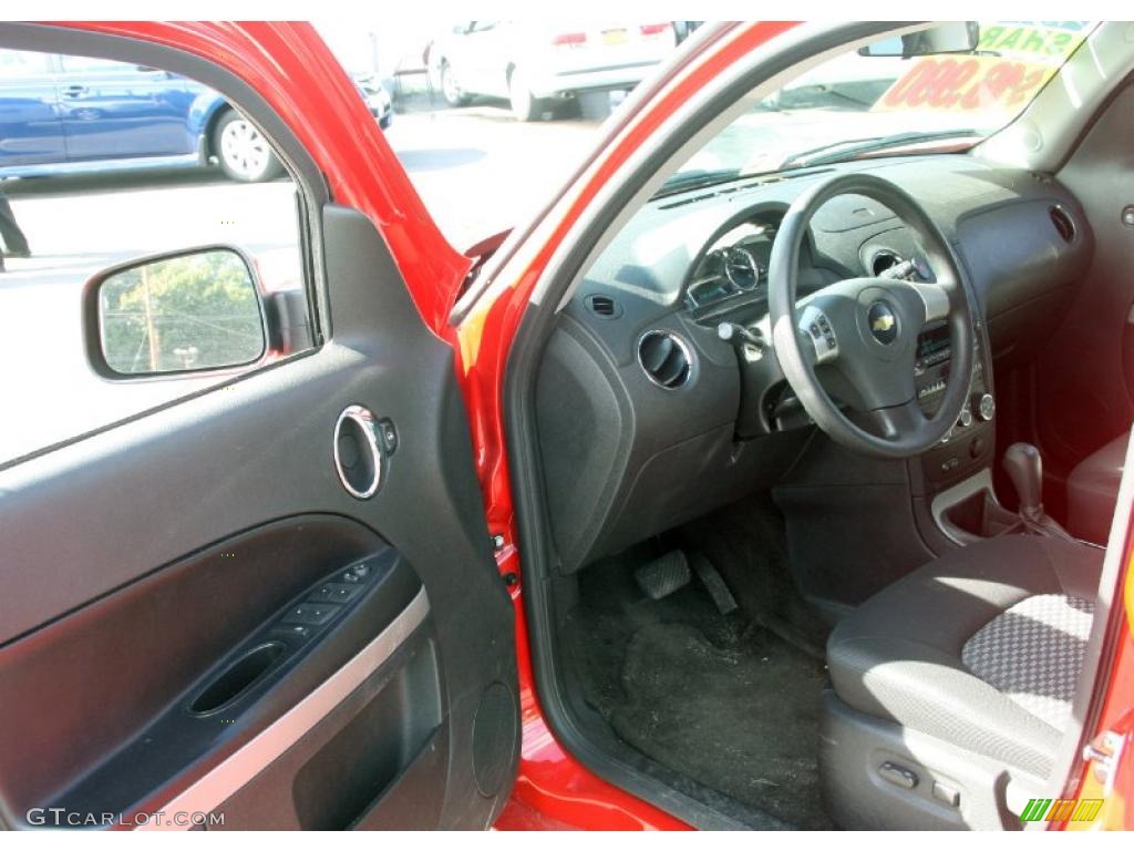2010 HHR LT - Victory Red / Ebony photo #10