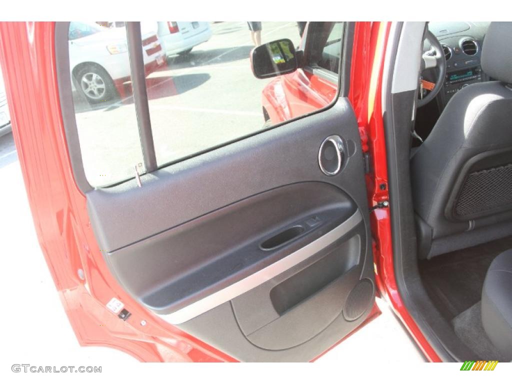 2010 HHR LT - Victory Red / Ebony photo #14