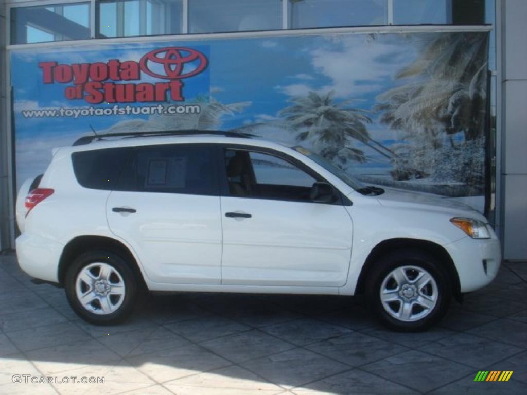 2009 RAV4 I4 - Super White / Ash Gray photo #1