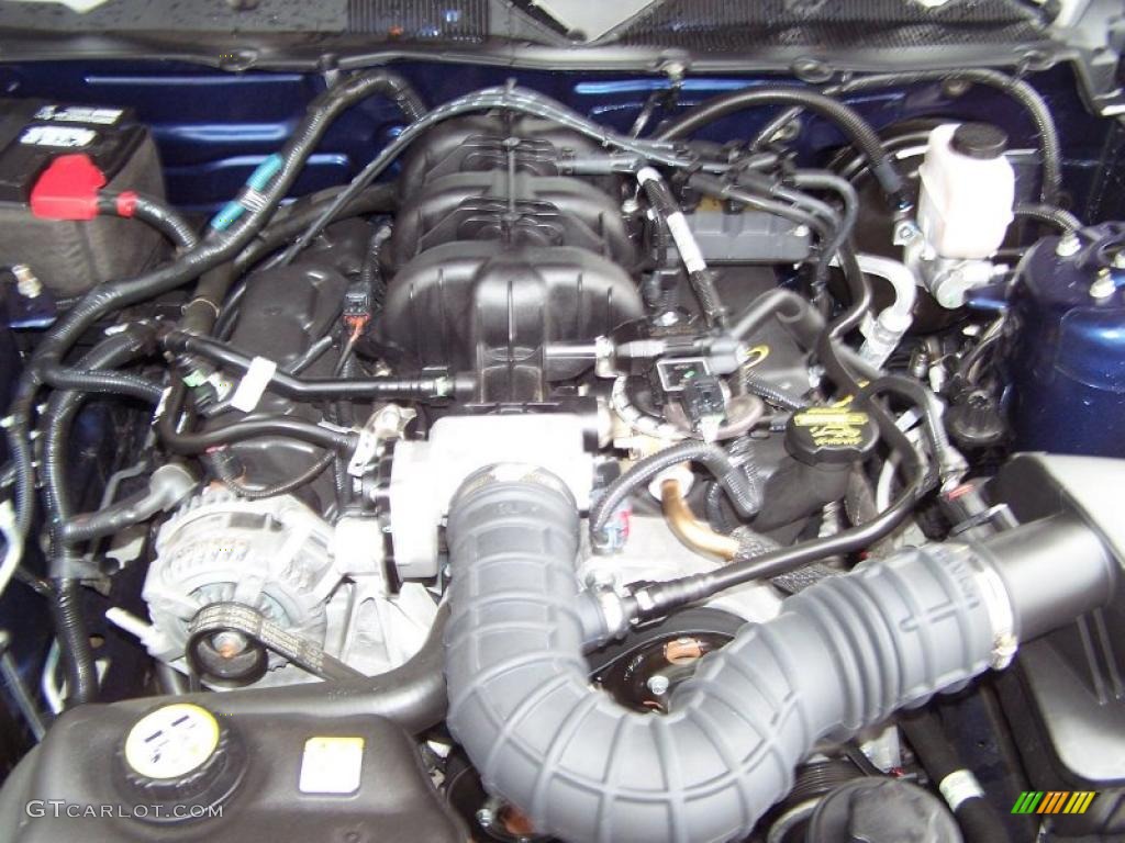 2010 Mustang V6 Coupe - Kona Blue Metallic / Charcoal Black photo #6